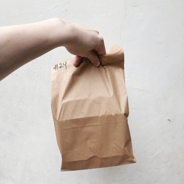 Convenient Pickup and Delivery Options for Greek and Pizza Cravings